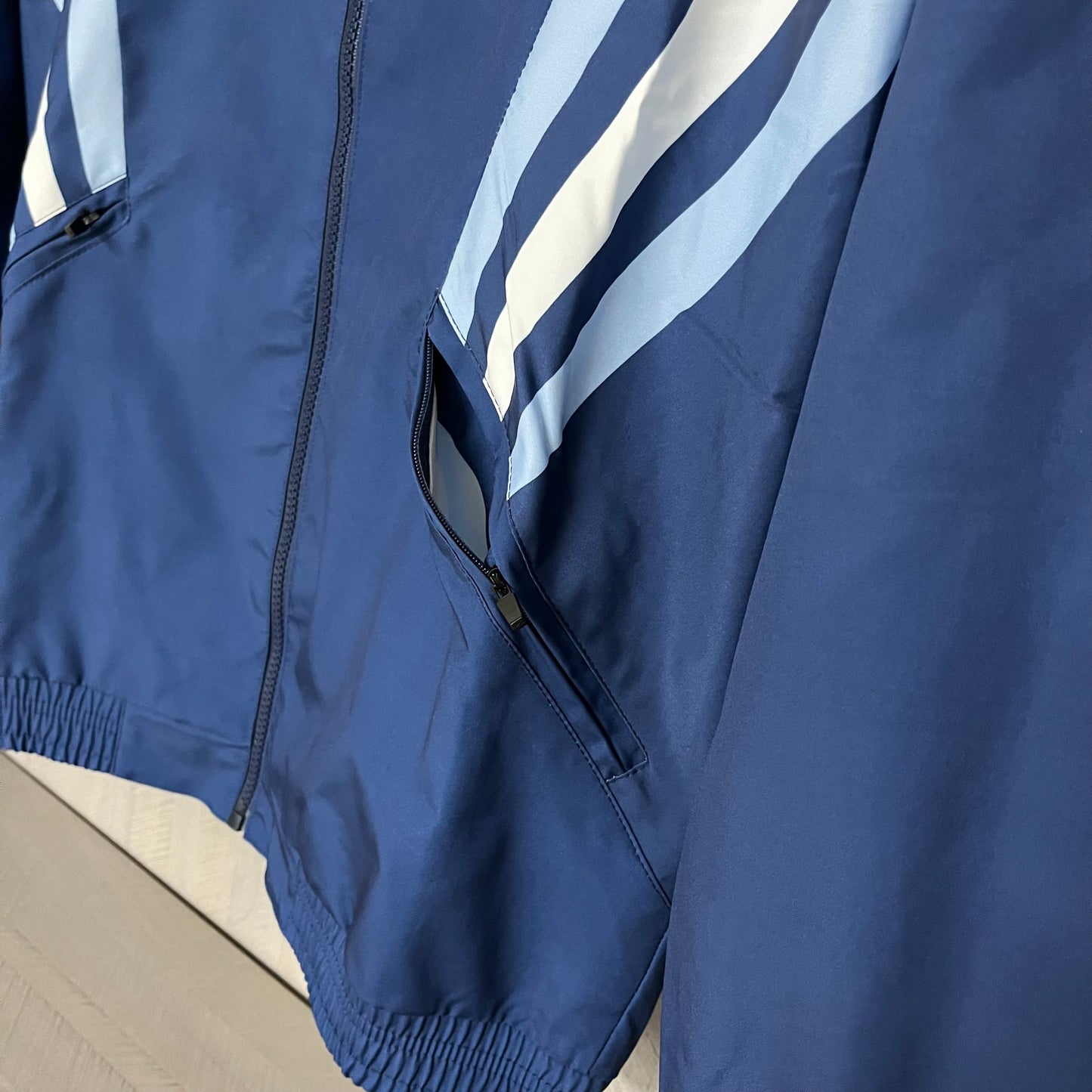 Aregtnina Retro Inspired Winbreaker 2025