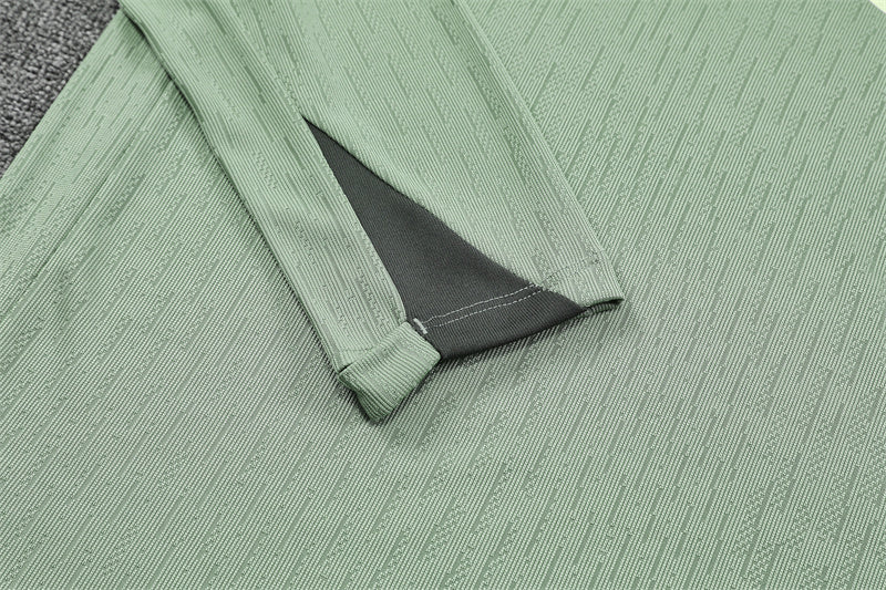 Chelsea Green Tracksuit 25-26