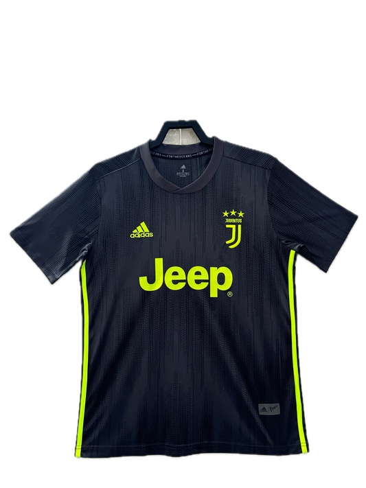 Juventus Away 18-19