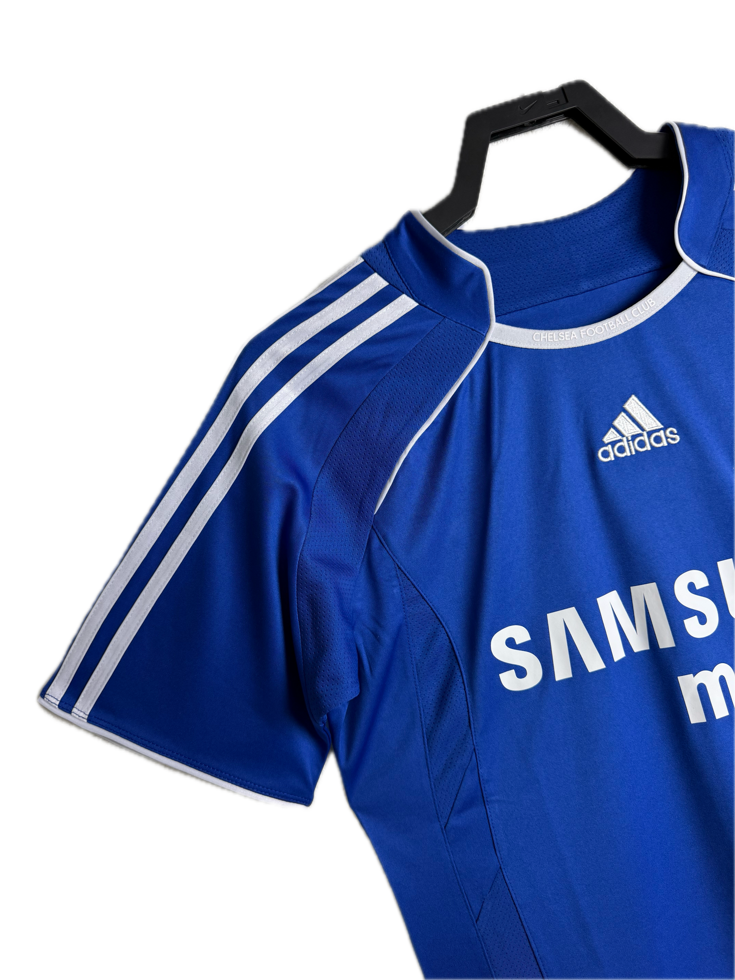 Chelsea Home 06-07