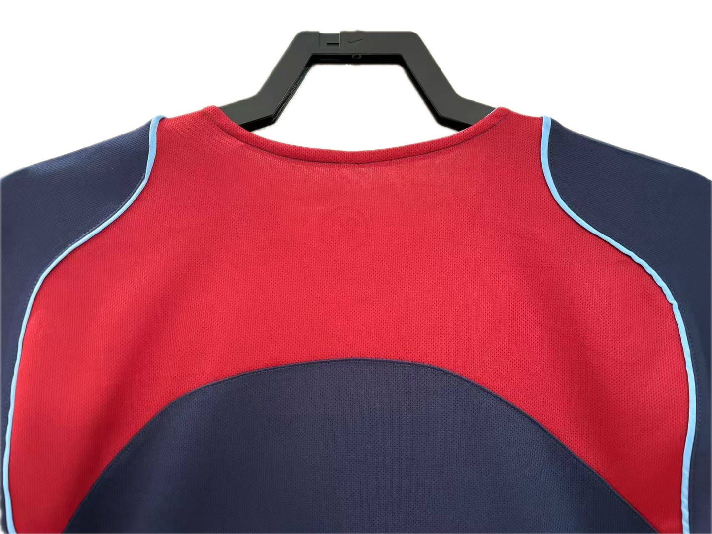 Atletico Madrid Away 04-05