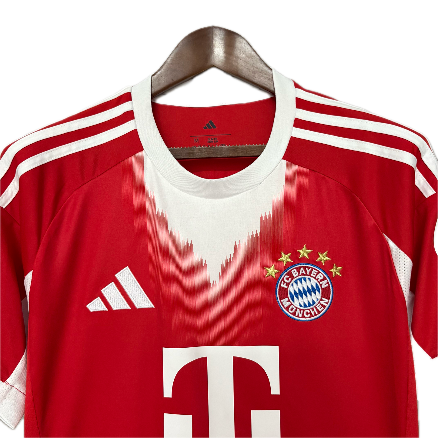 Bayern Home 25/26