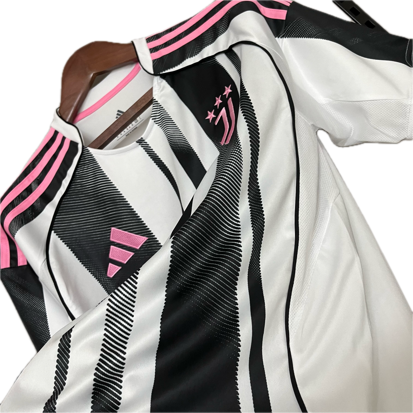 Juventus home 25-26