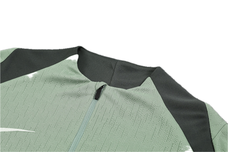 Chelsea Green Tracksuit 25-26